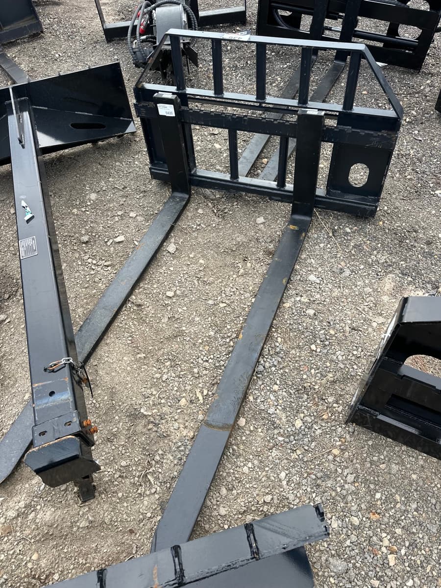 Skid Steer Pallet Fork Carriage